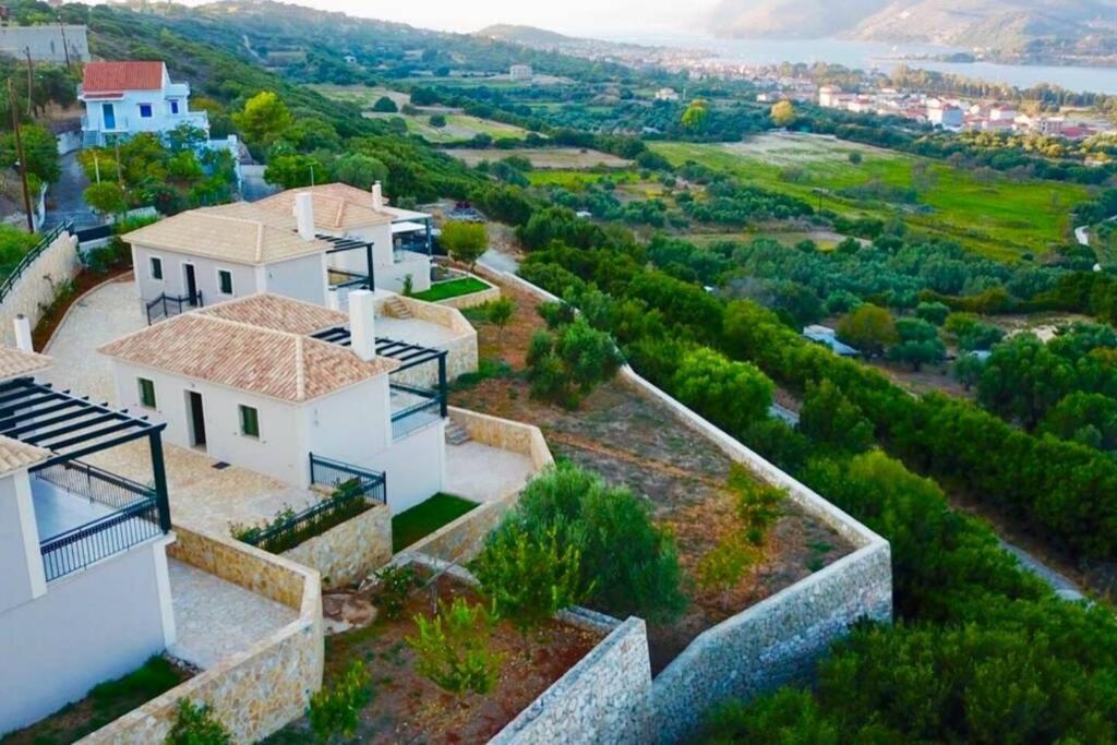 Вилла Peaceful House With An Awesome View Хелмата Экстерьер фото