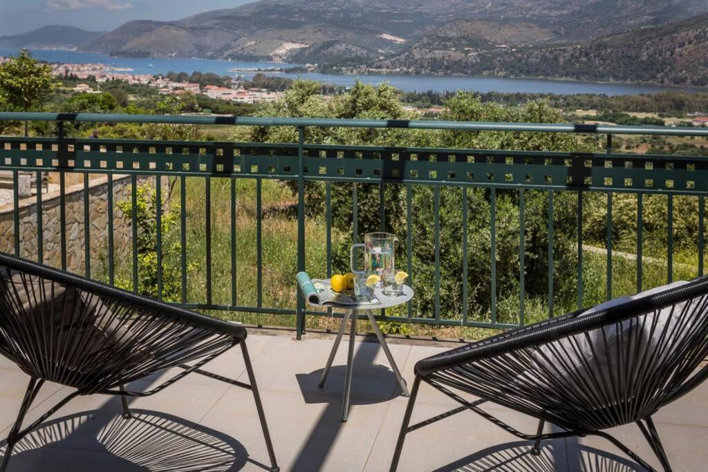 Вилла Peaceful House With An Awesome View Хелмата Экстерьер фото